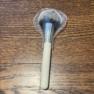 Colour Pop F13 Face Powder Brush